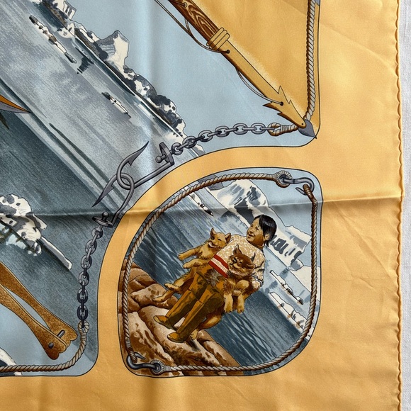 Hermes Classic Silk Carré Scarf 90cm or 35” square With Box - Picture 13 of 13